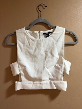 Forever 21 White Sleeveless Cutout Crop Top